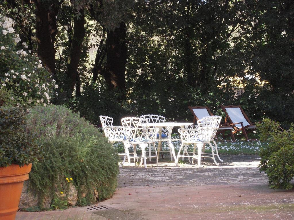 סיינה Villa Caprera מראה חיצוני תמונה